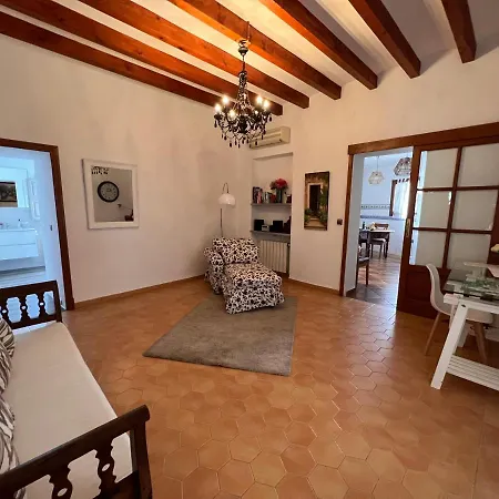 Cal Tio Lluc Holiday home
