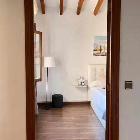 Cal Tio Lluc Holiday home *